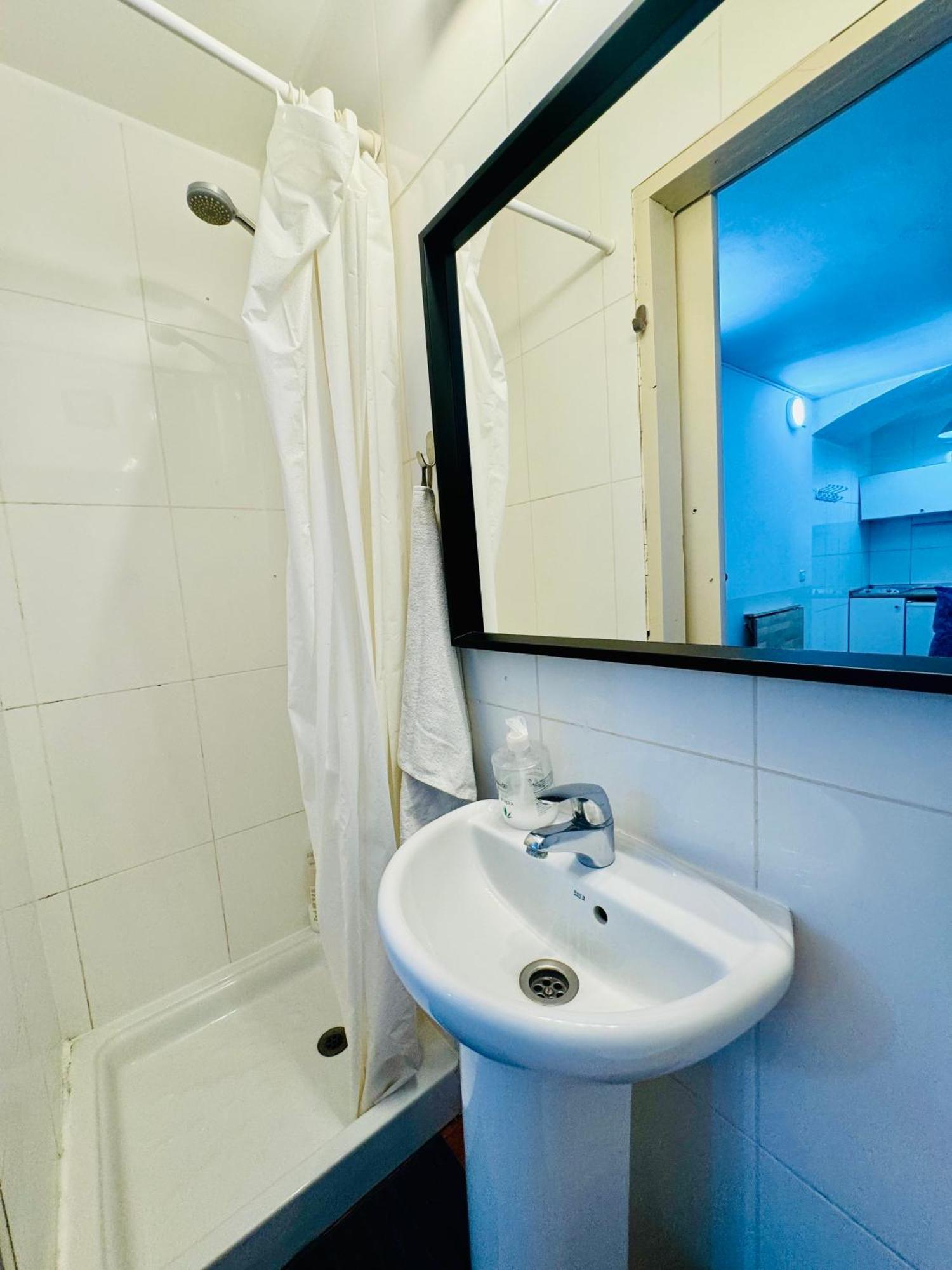 011 Apartamento 1 3 Apartment Barcelona Luaran gambar